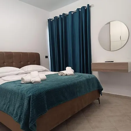 Xhulial 3 * Saranda