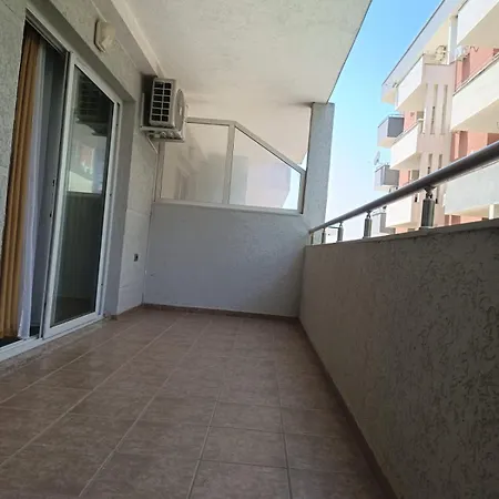 Xhulial 3 * Saranda