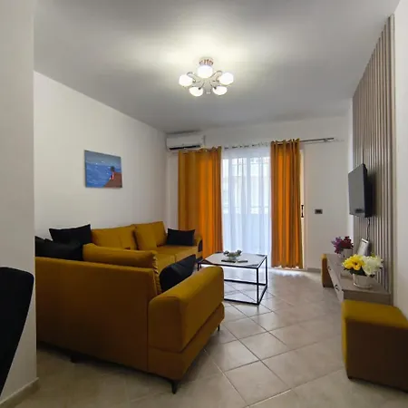 Xhulial 3 Saranda
