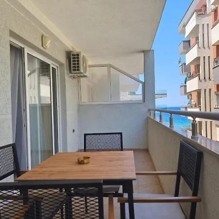Appartement Xhulial 3 Saranda