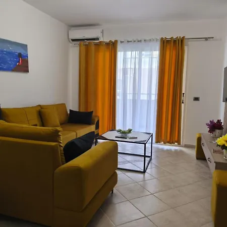 Xhulial 3 * Saranda