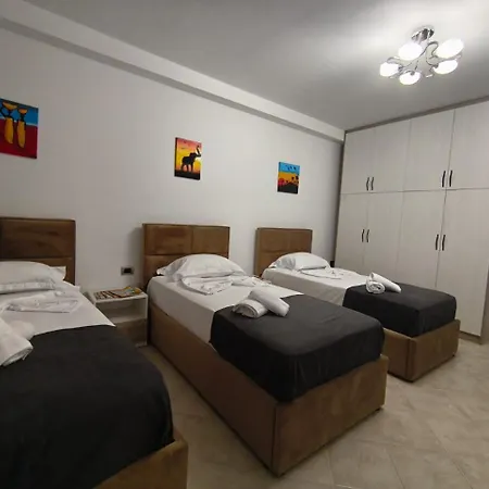 Xhulial 3 Appartement *