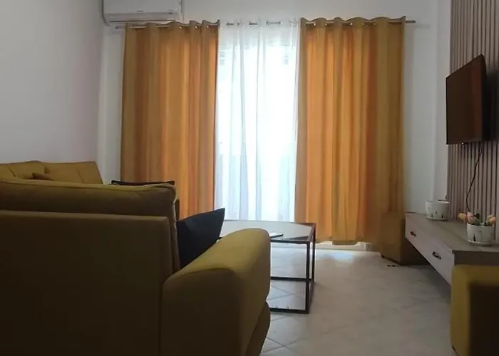 Apartment Xhulial 3