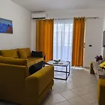 Xhulial 3 * Sarandë