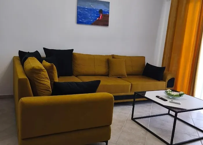 Xhulial 3 Apartment Sarande