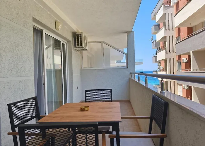 Xhulial 3 Appartement *